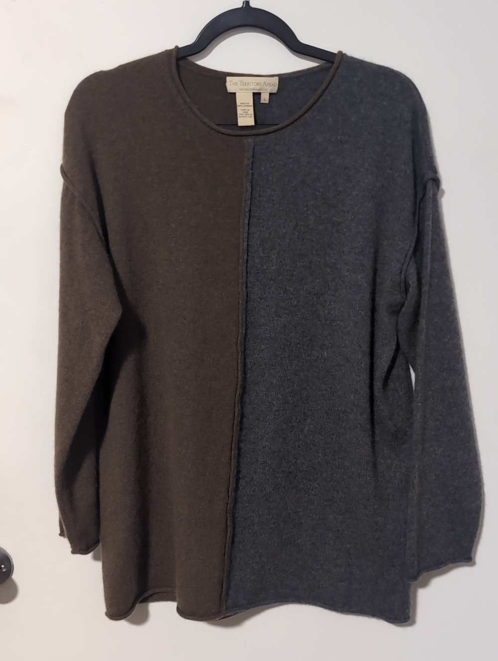 100% Cashmere Two-Tone Brown & Gray Women’s Sweater